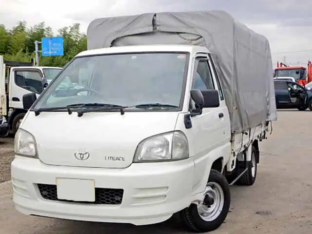 トヨタ ライトエース 小型 ウイング 幌ウイング GK-KM75 の中古トラック【車両No.103400】