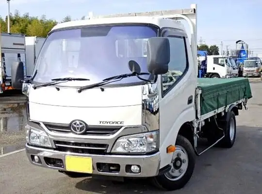 トヨタ トヨエース 小型 平ボディ TKG-XZU645 H28 の中古トラック【車両No.107331】
