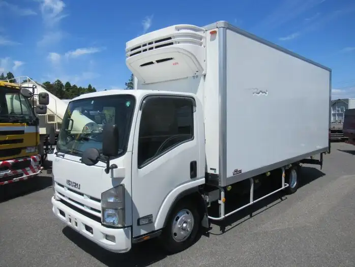 いすゞ エルフ 小型 冷凍冷蔵 中温 床ステン の中古トラック【車両No.111052】