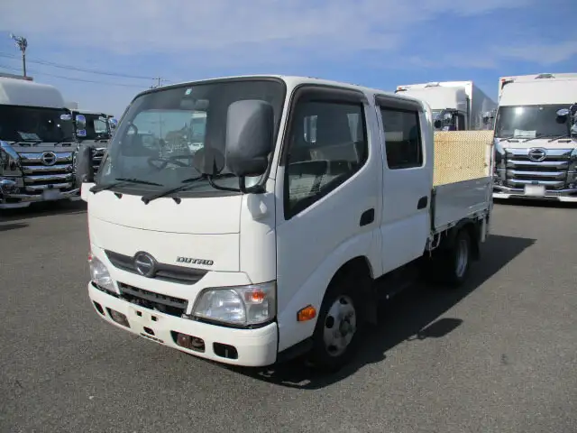 日野 デュトロ 小型 平ボディ Wキャブ パワーゲート の中古トラック【車両No.107772】