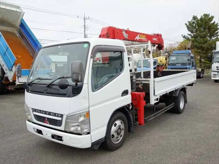 三菱 キャンター 小型 クレーン付 4段 ラジコン の中古トラック【車両No.117867】