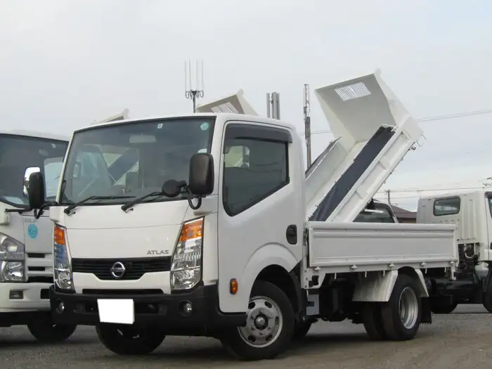 日産 アトラス 小型 平ボディ CBF-SQ2F24 R3 の中古トラック【車両No.120678】