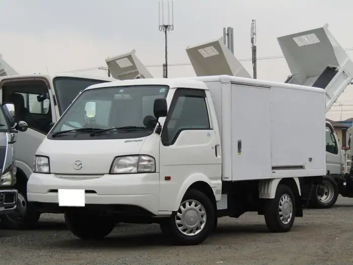 マツダ ボンゴ 小型 冷凍冷蔵 保冷 床アルミ の中古トラック【車両No.121013】