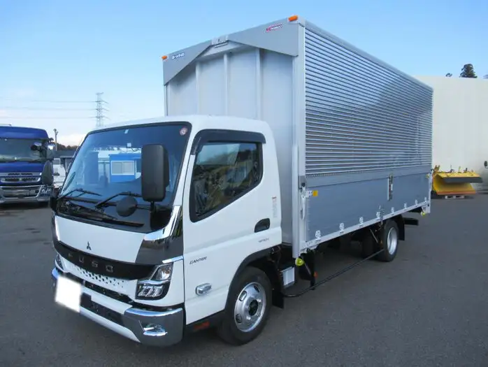 三菱 キャンター 小型 ウイング 2RG-FEB50  の中古トラック【車両No.121473】