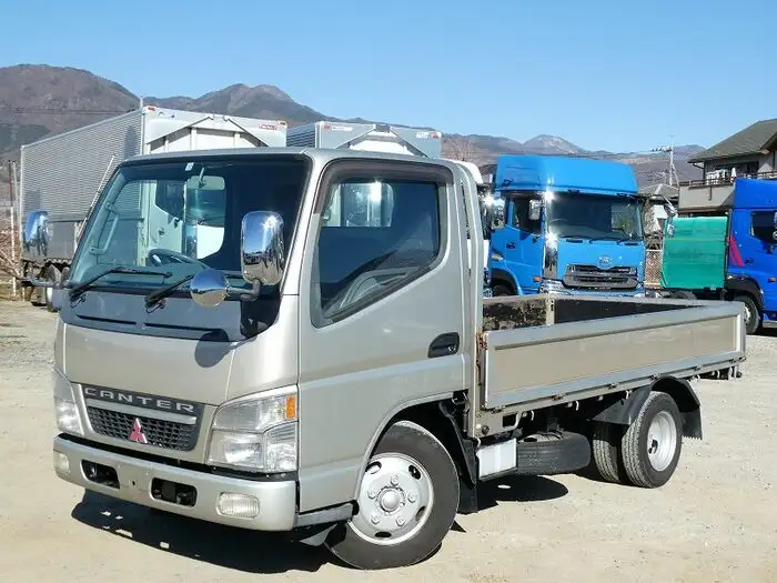 三菱 キャンター 小型 平ボディ PA-FE70DB H16 の中古トラック【車両No.122241】