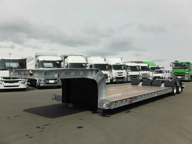 国内・その他 国産車その他 トレーラー/その他 トレーラー 16輪 2デフ の中古トラック【車両No.122621】