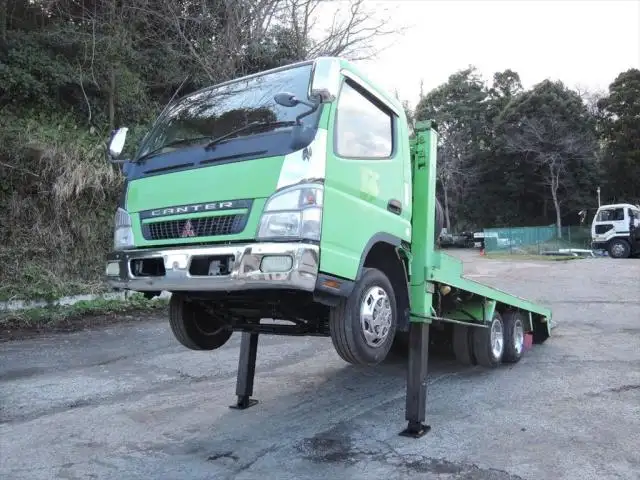 三菱 キャンター 小型 車両重機運搬 ウインチ エアサス の中古トラック【車両No.124000】