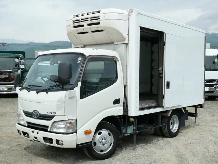 トヨタ ダイナ 小型 冷凍冷蔵 低温 床アルミ の中古トラック【車両No.128746】