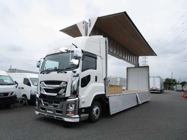 いすゞ ギガ 大型 ウイング ハイルーフ エアサス の中古トラック【車両No.129630】