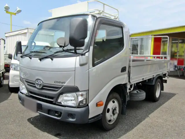 トヨタ ダイナ 小型 平ボディ TKG-XZU605 H28 の中古トラック【車両No.130011】