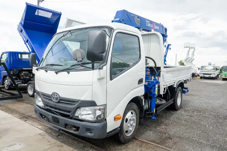 トヨタ ダイナ 小型 クレーン付 4段 ラジコン の中古トラック【車両No.131690】