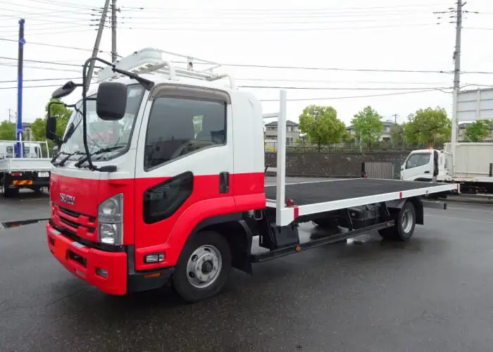 いすゞ フォワード 中型/増トン 平ボディ ベッド TKG-FRR90S2 の中古トラック【車両No.132723】