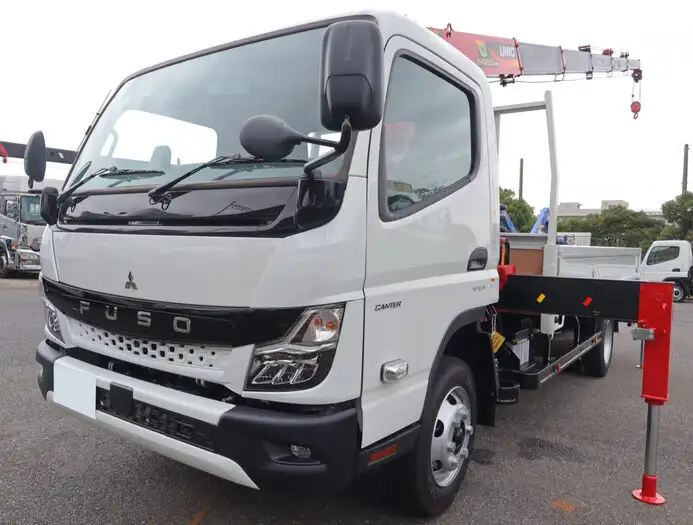 三菱 キャンター 小型 クレーン付 6段 ラジコン の中古トラック【車両No.133778】