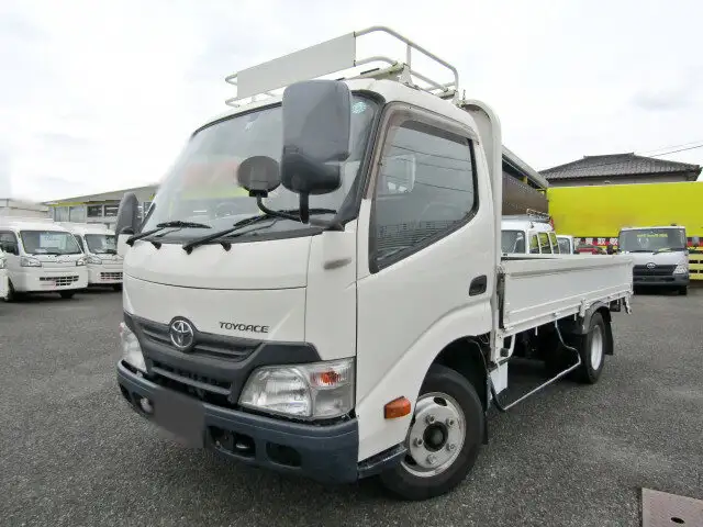 トヨタ トヨエース 小型 平ボディ 床鉄板 TKG-XZU645 の中古トラック【車両No.134224】