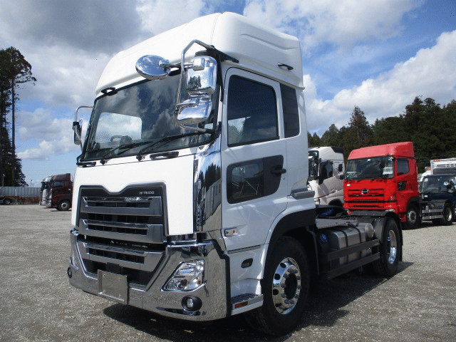 日産UD クオン 大型 トラクター 1デフ ベッド の中古トラック【車両No.134681】