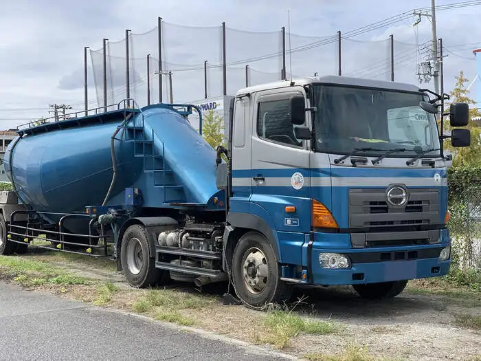 日野 プロフィア 大型 トラクター 1デフ ベッド の中古トラック【車両No.135496】