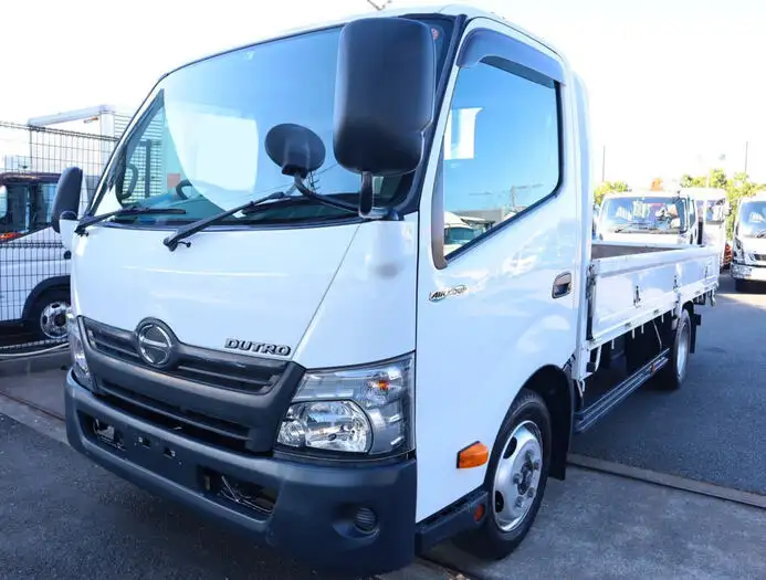 日野 デュトロ 小型 平ボディ TKG-XZC710M H28 の中古トラック【車両No.135309】