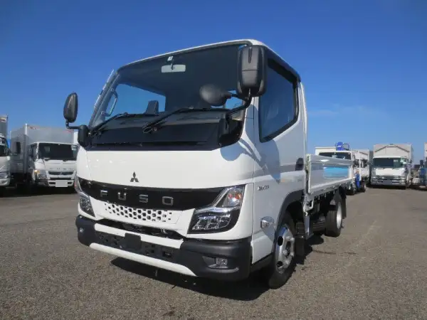 三菱 キャンター 小型 平ボディ 2RG-FBA20 R2 の中古トラック【車両No.136137】