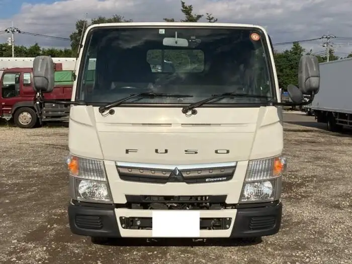 三菱 キャンター 小型 平ボディ TKG-FBE20 H29 の中古トラック【車両No.136558】