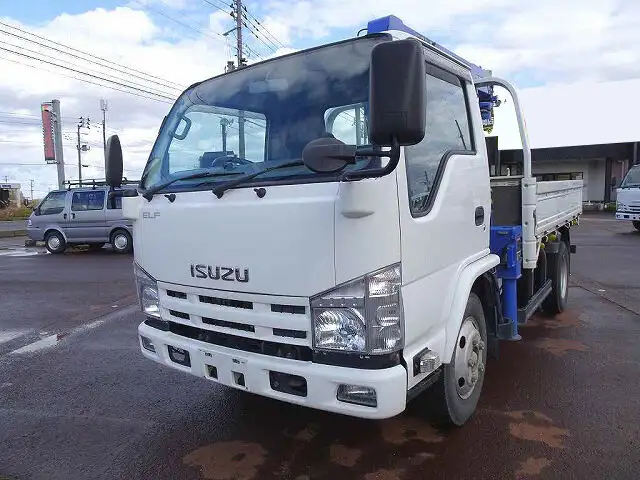 いすゞ エルフ 小型 クレーン付 3段 ラジコン の中古トラック【車両No.136604】