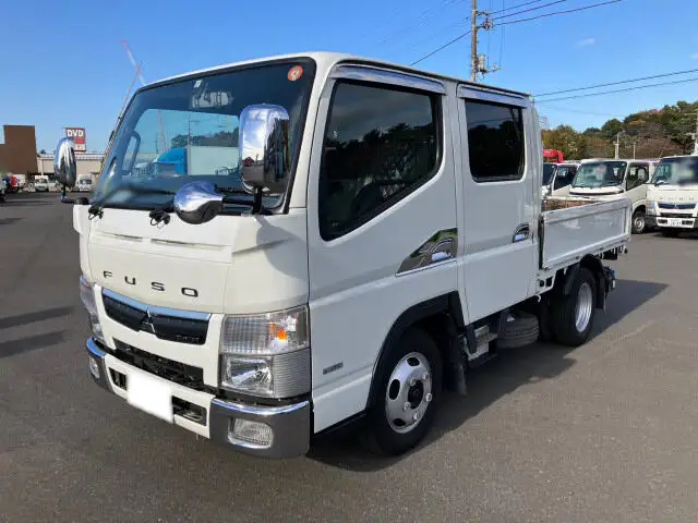 三菱 キャンター 小型 平ボディ Wキャブ 床鉄板 の中古トラック【車両No.137943】