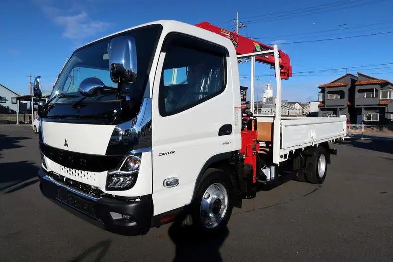 三菱 キャンター 小型 クレーン付 5段 ラジコン の中古トラック【車両No.139551】