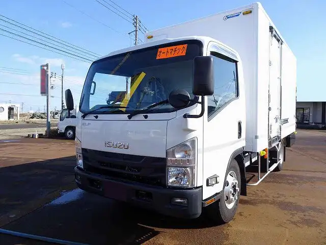 いすゞ エルフ 小型 アルミバン サイドドア 3枚観音 の中古トラック【車両No.140810】
