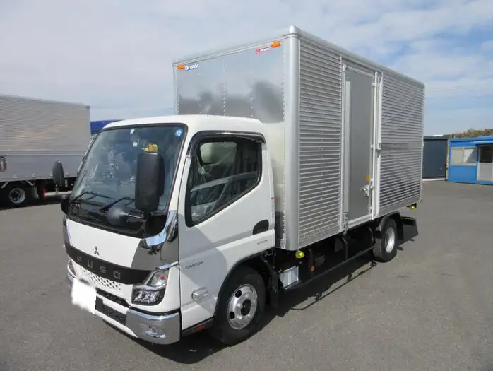 三菱 キャンター 小型 アルミバン サイドドア 2RG-FEA20 の中古トラック【車両No.141995】