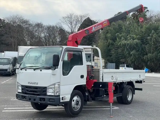 いすゞ エルフ 小型 クレーン付 3段 ラジコン の中古トラック【車両No.142264】