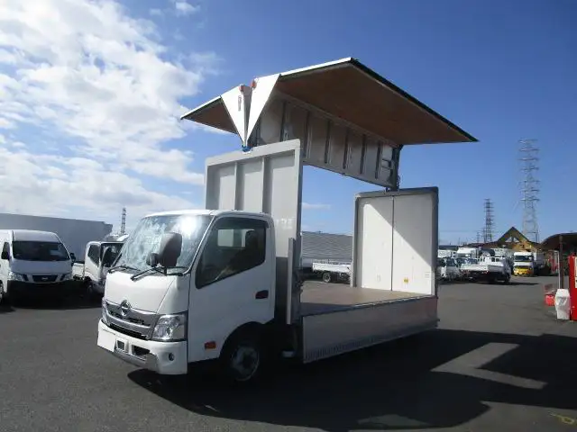 日野 デュトロ 小型 ウイング 2PG-XZU712M R2 の中古トラック【車両No.142563】