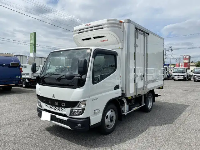 三菱 キャンター 小型 冷凍冷蔵 低温 床アルミ の中古トラック【車両No.142544】