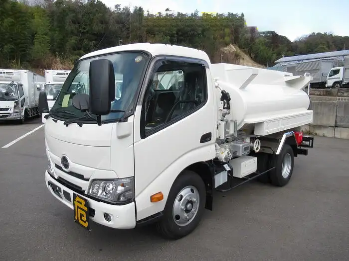 日野 デュトロ 小型 タンク車 ローリー 2RG-XZU600E の中古トラック【車両No.143583】