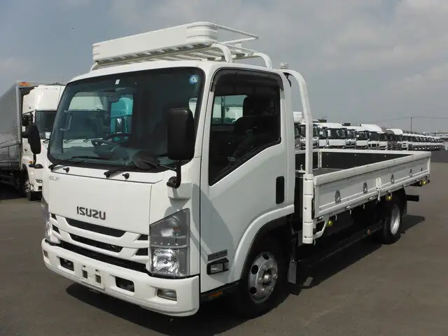 いすゞ エルフ 小型 平ボディ 2RG-NPR88AR R3 の中古トラック【車両No.143786】