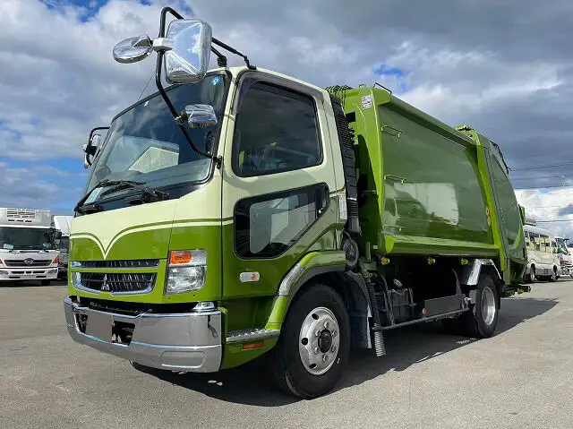三菱 ファイター 中型/増トン パッカー車 プレス式 PDG-FK71F の中古トラック【車両No.144916】