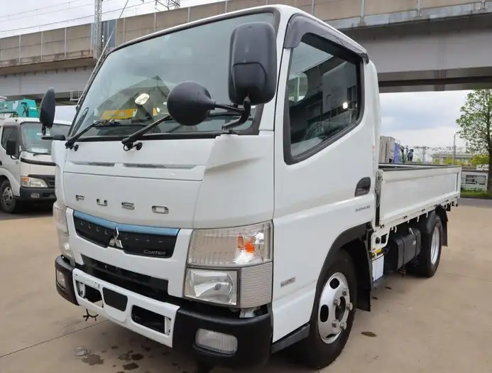 三菱 キャンター 小型 平ボディ 2RG-FDA20 R2 の中古トラック【車両No.145005】