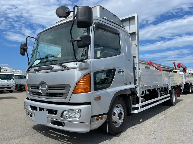 日野 レンジャー 中型/増トン 平ボディ アルミブロック ベッド の中古トラック【車両No.146770】