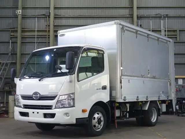 日野 デュトロ 小型 ウイング パワーゲート TKG-XZU700M の中古トラック【車両No.147106】
