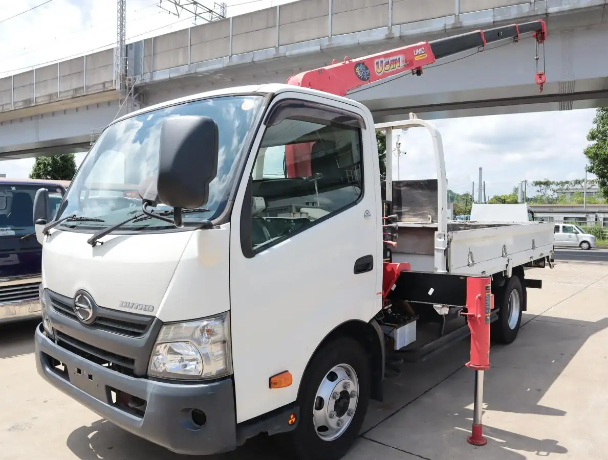 日野 デュトロ 小型 クレーン付 4段 ラジコン の中古トラック【車両No.147229】