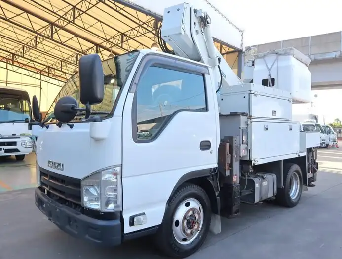 いすゞ エルフ 小型 高所・建柱車 高所作業車 電工仕様 の中古トラック【車両No.147706】