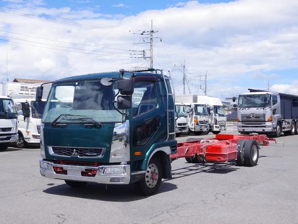 三菱 ファイター 中型/増トン シャーシ ベッド エアサス の中古トラック【車両No.147944】
