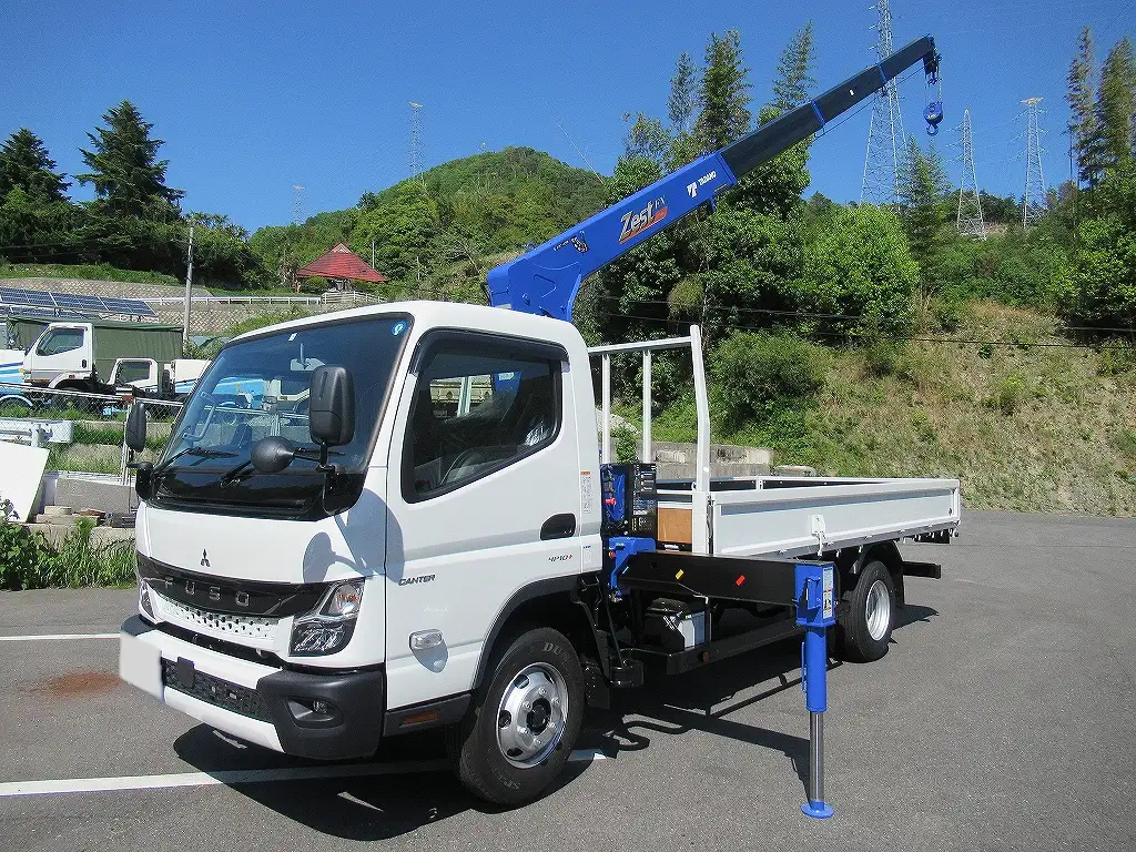 三菱 キャンター 小型 クレーン付 4段 ラジコン の中古トラック【車両No.148124】