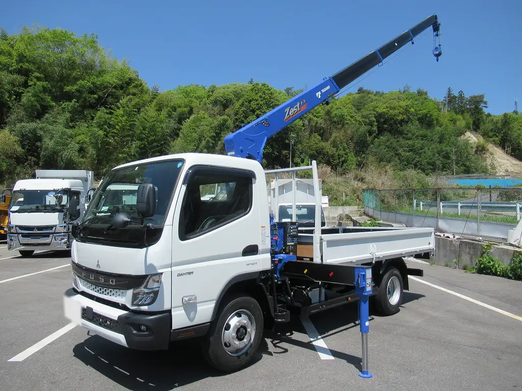 三菱 キャンター 小型 クレーン付 4段 ラジコン の中古トラック【車両No.148115】
