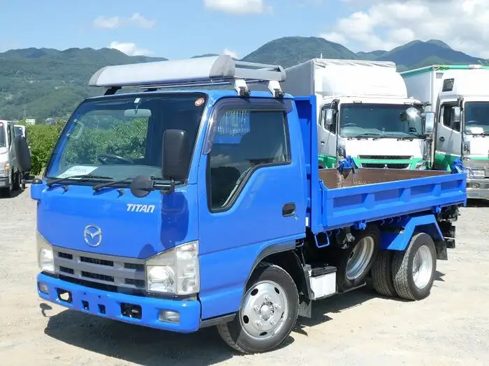 マツダ タイタン 小型 ダンプ 三転 強化 の中古トラック【車両No.151054】