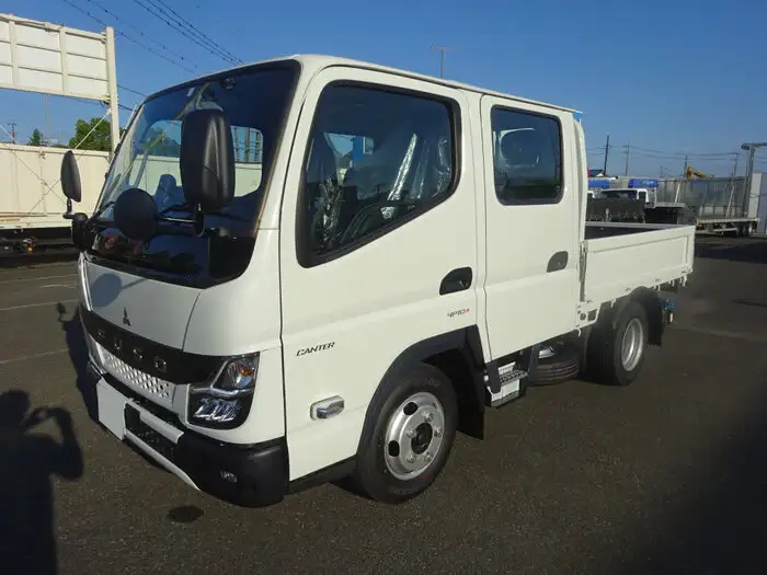 三菱 キャンター 小型 平ボディ Wキャブ 2RG-FE2ACA の中古トラック【車両No.151298】