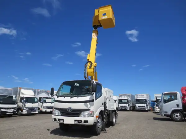 トヨタ ダイナ 小型 高所・建柱車 高所作業車 電工仕様 の中古トラック【車両No.152247】