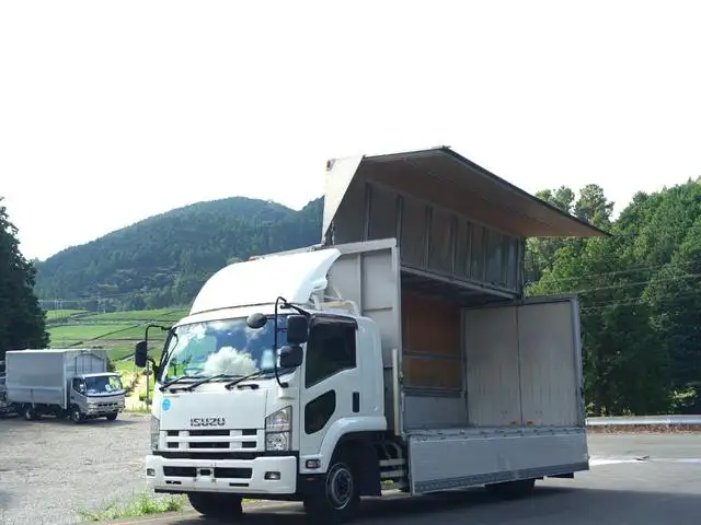 いすゞ フォワード 中型/増トン ウイング ベッド LKG-FTR34S2 の中古トラック【車両No.152756】