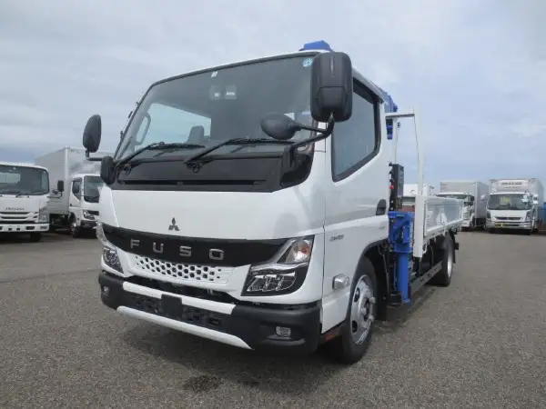 三菱 キャンター 小型 クレーン付 4段 ラジコン の中古トラック【車両No.152826】