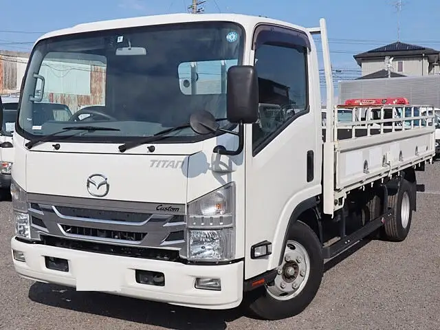 マツダ タイタン 小型 平ボディ 床鉄板 カスタム の中古トラック【車両No.152839】
