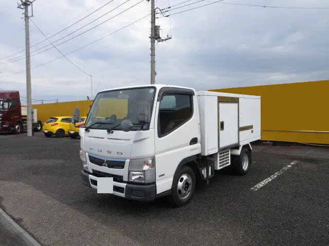三菱 キャンター 小型 冷凍冷蔵 中温 床ステン の中古トラック【車両No.153048】