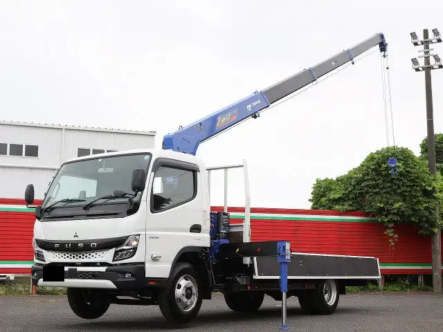 三菱 キャンター 小型 クレーン付 4段 ラジコン の中古トラック【車両No.153446】